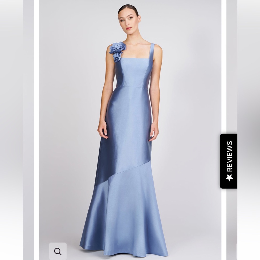 Elegant Square-Neck Blue Evening Gown with Floral Accent. Kay Unger Emelia Gown
